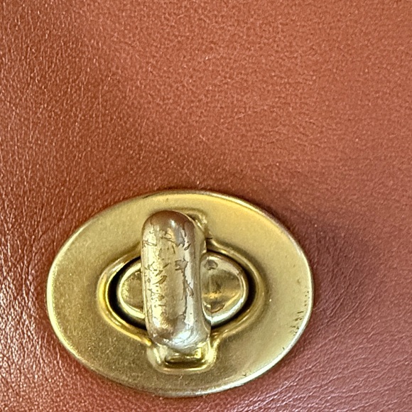 Coach Limited Edition 17996 British Tan - Picture 8 of 11
